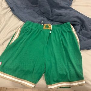 Boston Celtics Mitchell & Ness shorts